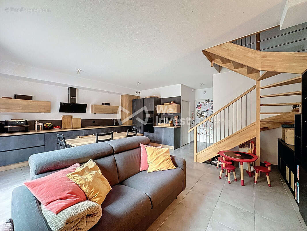 Maison à SAINT-JEAN-DE-VEDAS