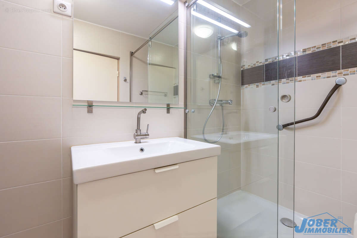 Appartement à NOGENT-SUR-MARNE