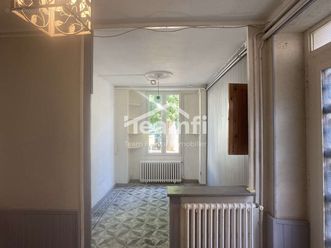 Maison à MAREUIL-SUR-ARNON