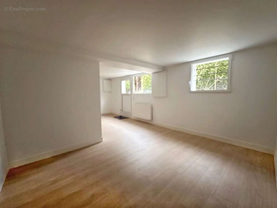 Maison à MONTMORENCY