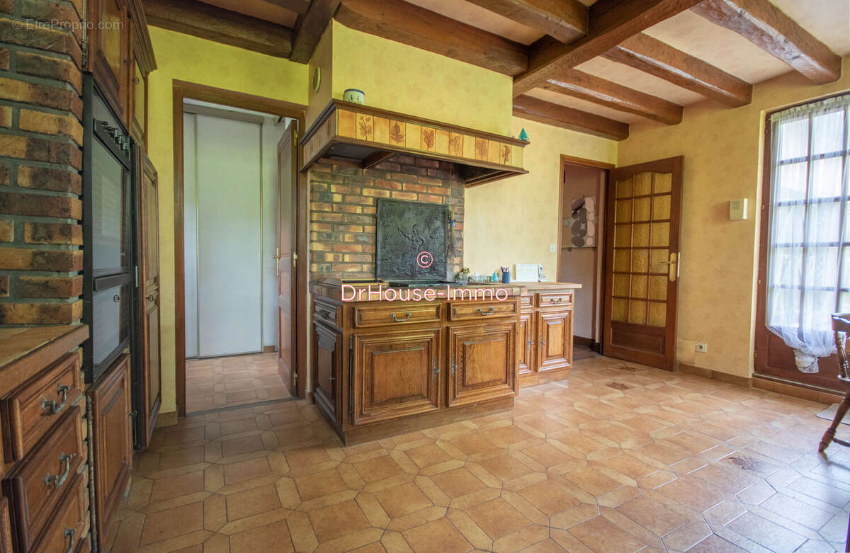 Maison 217 m² à Auffreville-Brasseuil  - photo 8