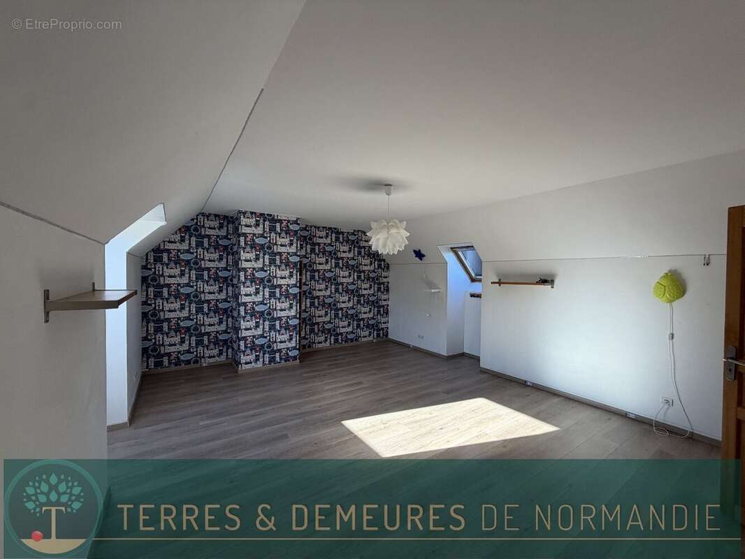Maison à LIEUREY