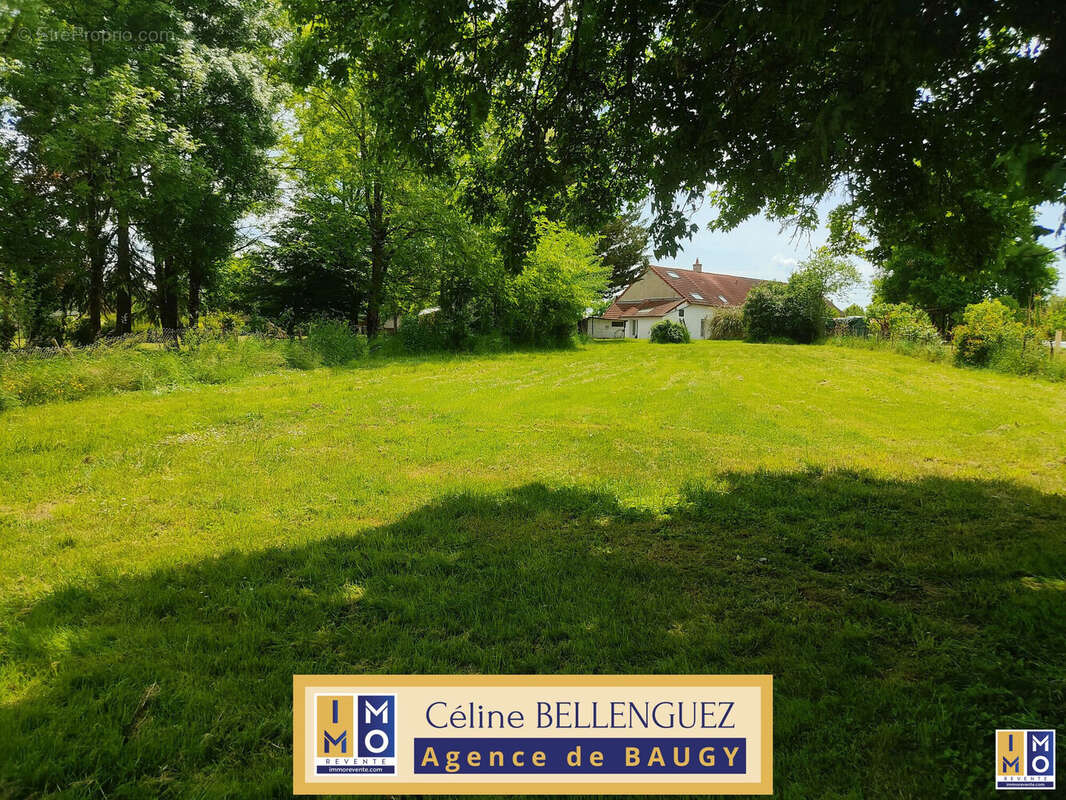 Maison à SAINT-LEGER-LE-PETIT