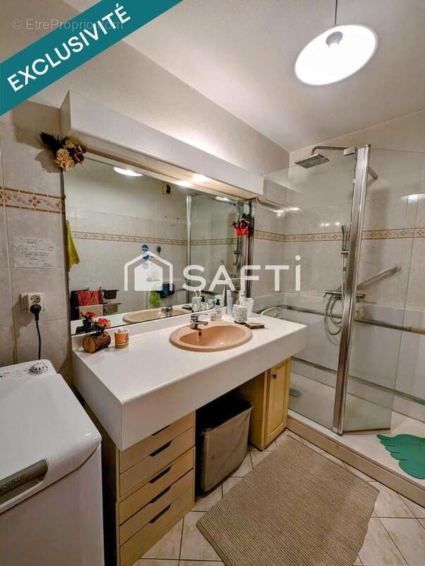 Photo 8 - Appartement à FREJUS