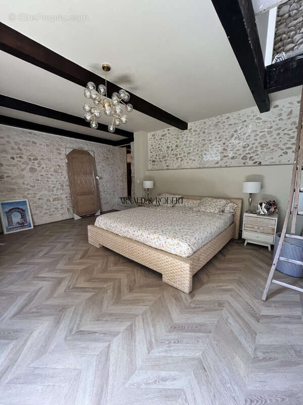 Maison à SAUZET
