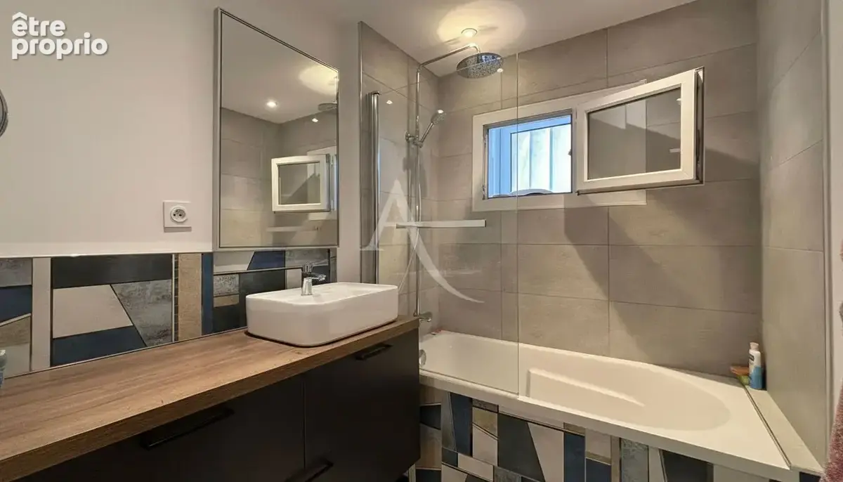 Appartement T3 rénové - ZOLA - photo 5