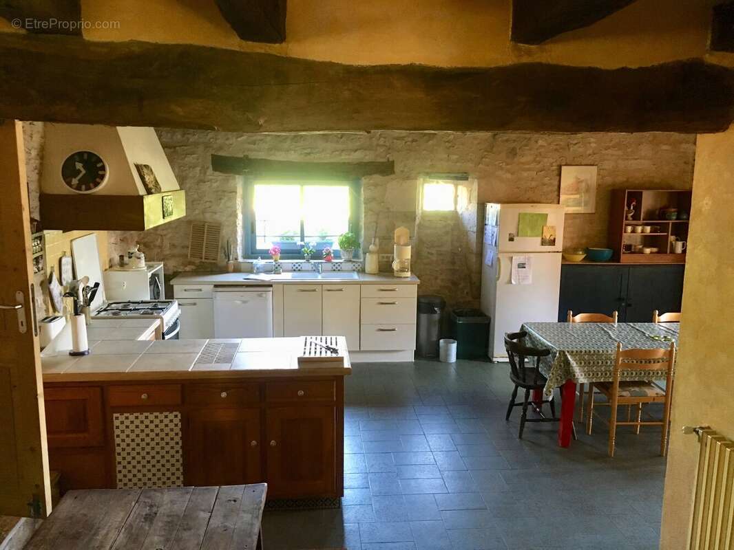 Maison à GINOUILLAC