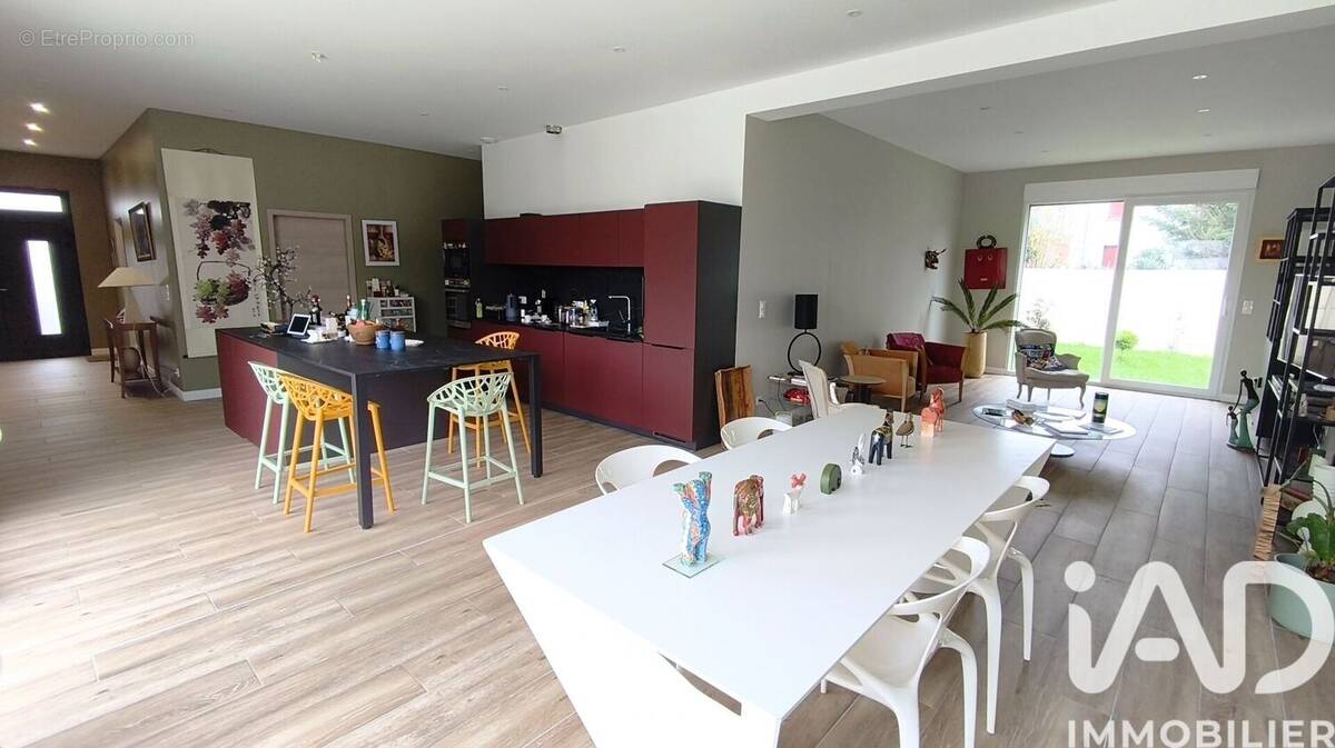 Photo 1 - Maison à CHATEAUROUX