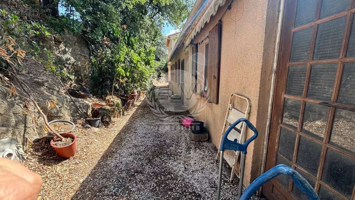 Maison à le Plan de la Tour - photo 12