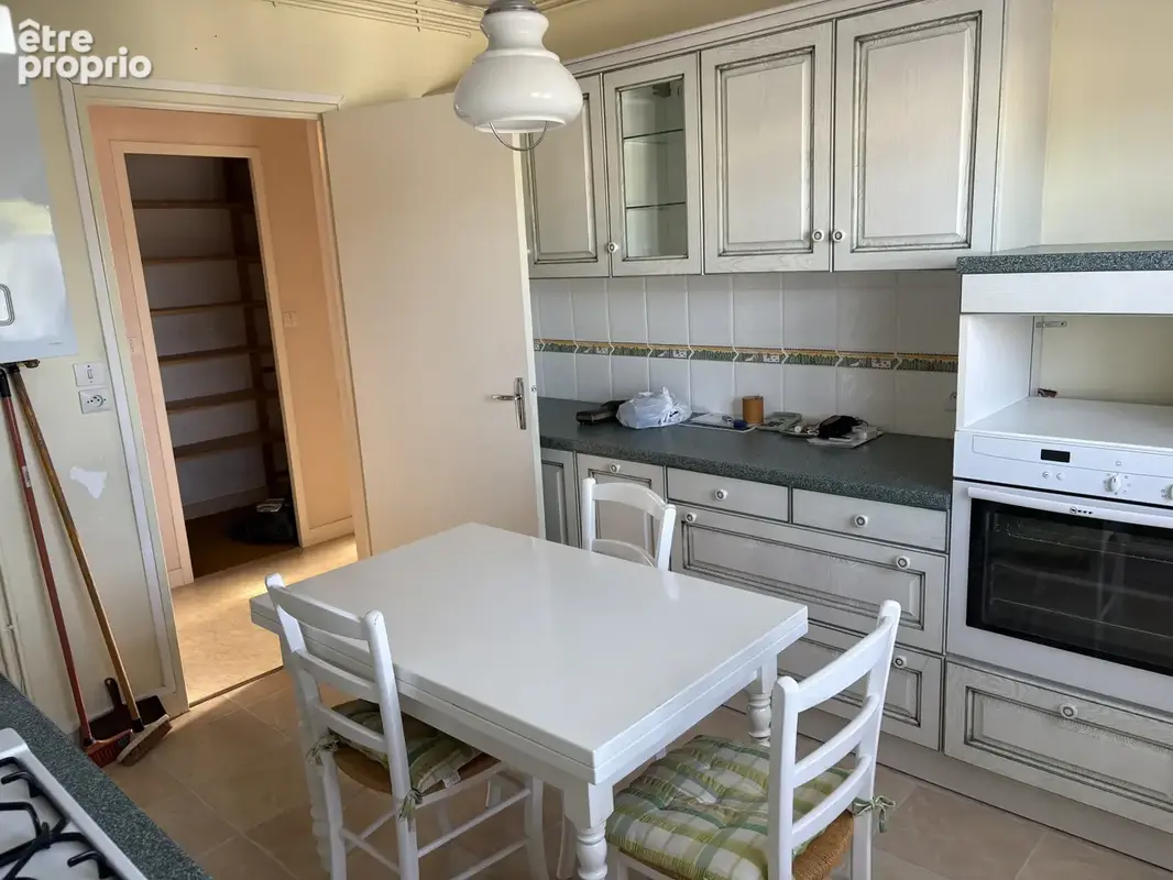 Proche gare et centre-ville t3 dans residence securisee - photo 3