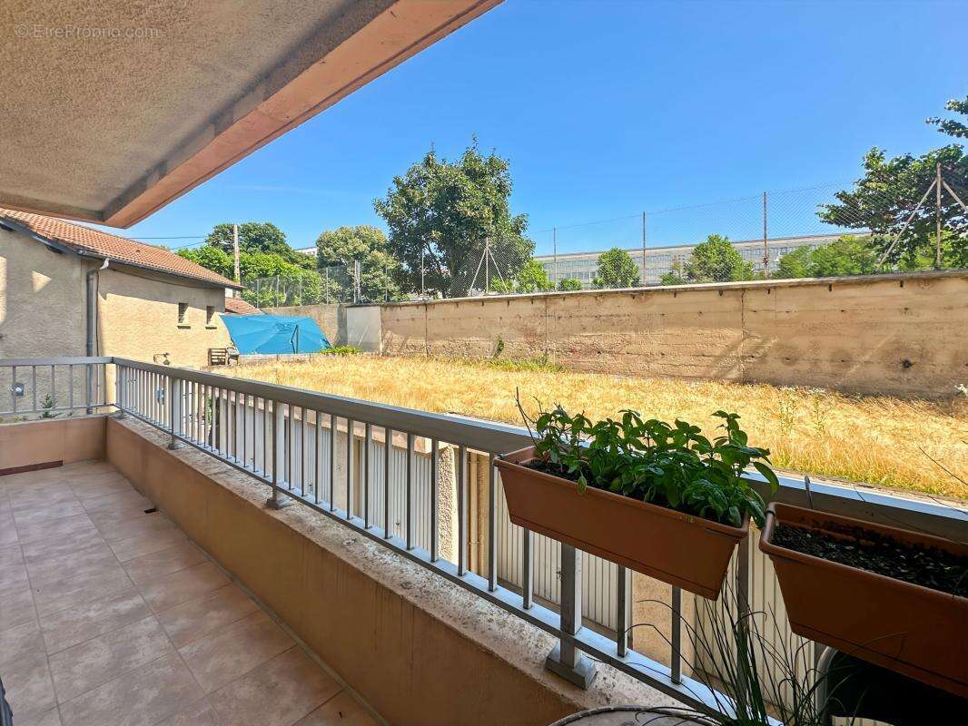 Appartement à ROMANS-SUR-ISERE