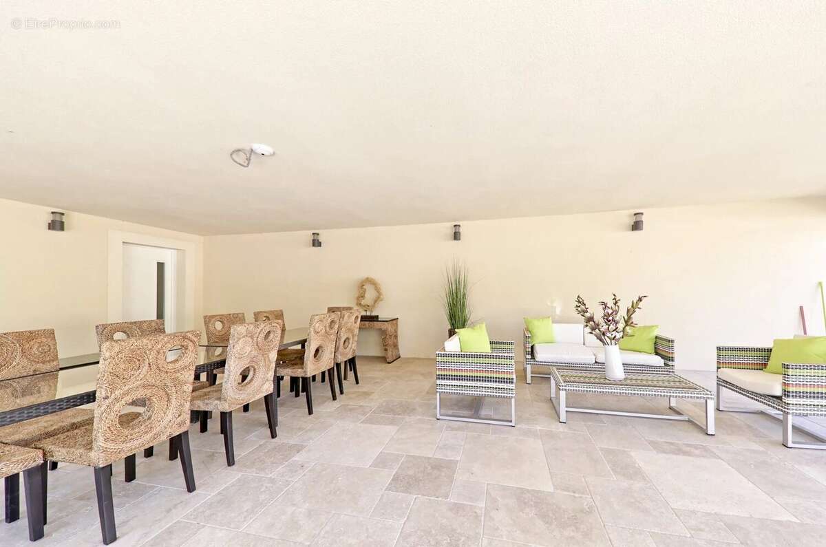 Appartement à MAGNY-LE-HONGRE