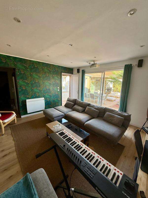 Maison de 5 pièces de 134 m² à Corcoué-sur-Logne - photo 15