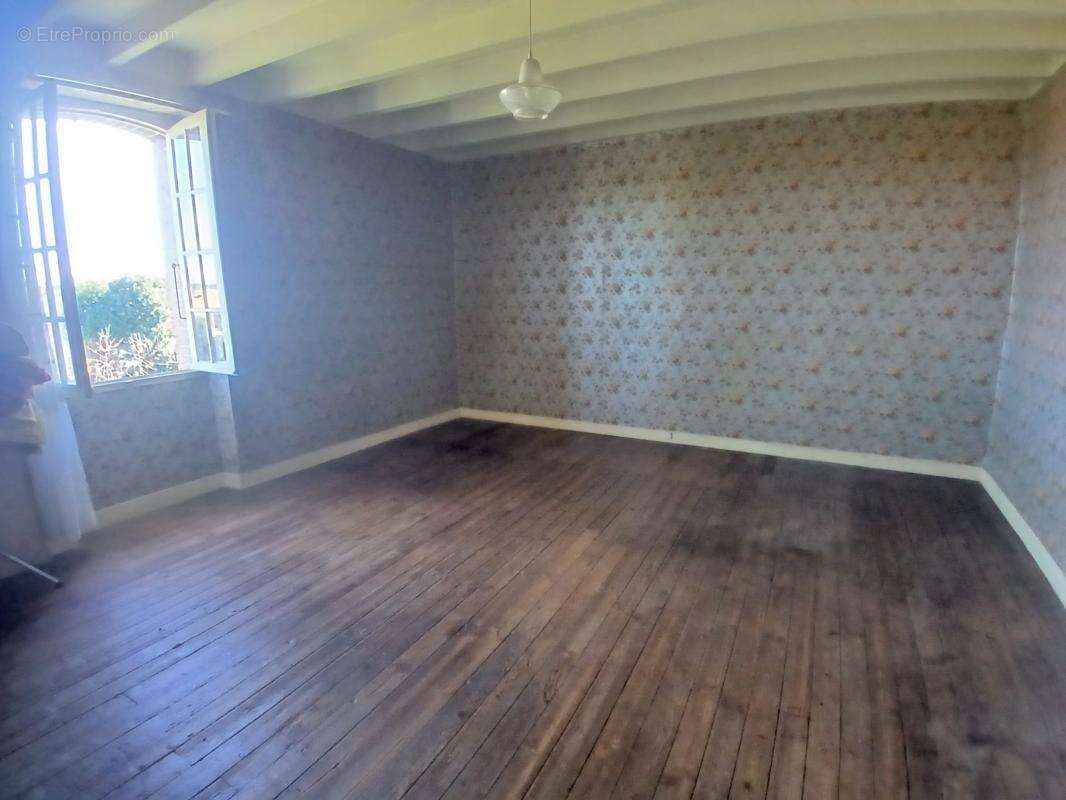 Maison à ROUMAZIERES-LOUBERT