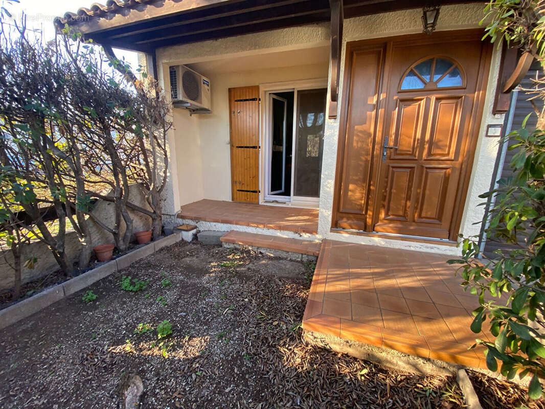 Maison à PORT-DE-BOUC