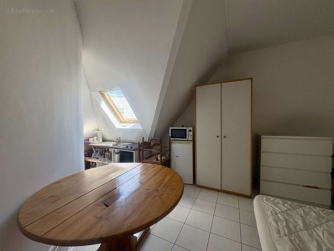 Appartement à PARIS-7E