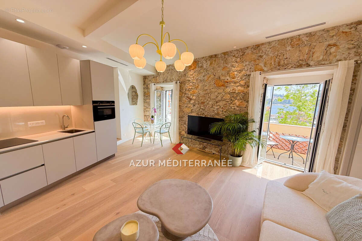 Appartement à VILLEFRANCHE-SUR-MER