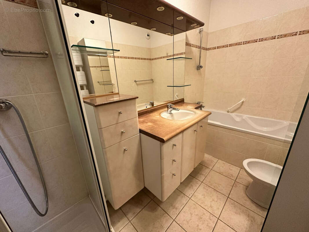 Appartement à VICHY