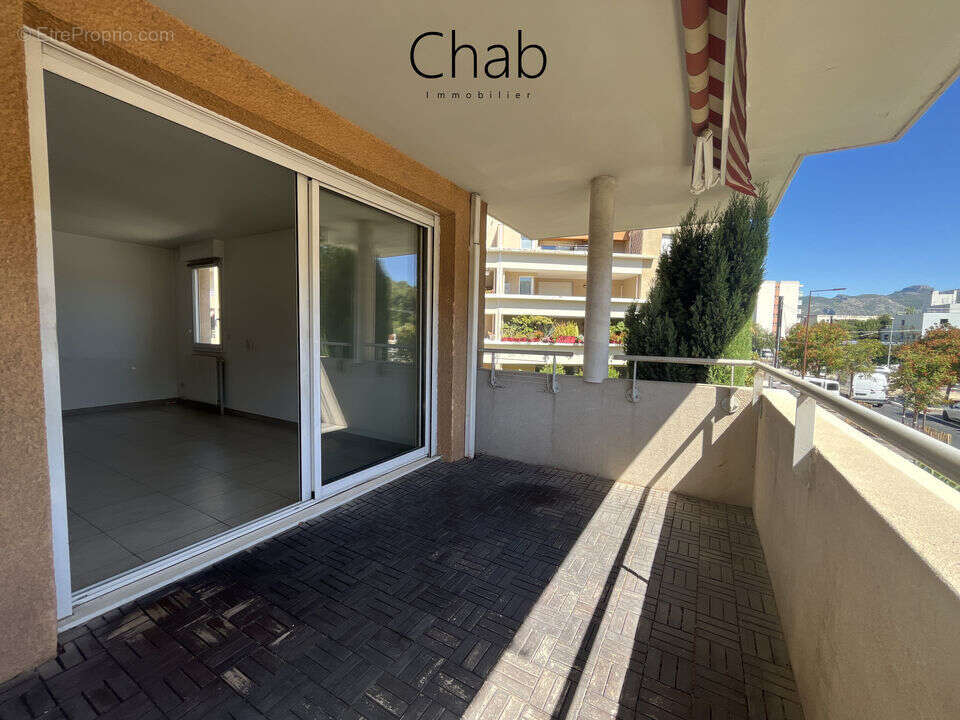 Appartement à AUBAGNE