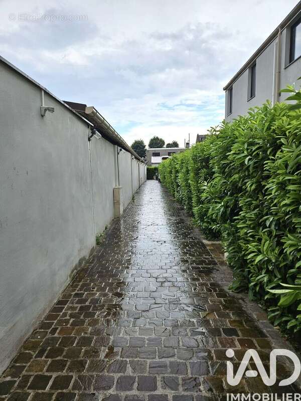 Photo 2 - Appartement à SAINT-MAUR-DES-FOSSES