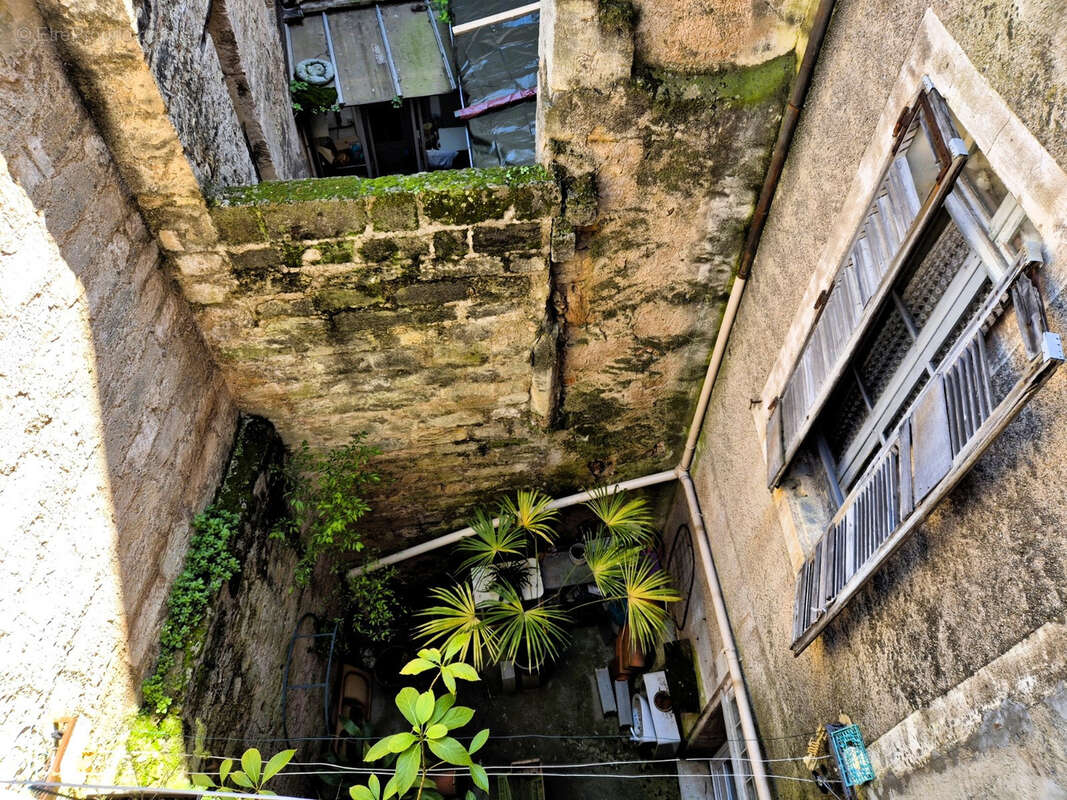 Maison à PEZENAS