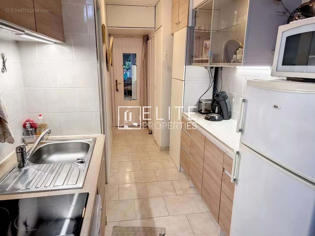 Appartement à MANDELIEU-LA-NAPOULE