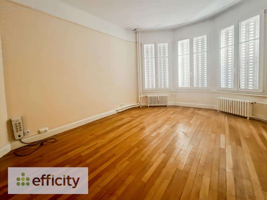 Appartement à VICHY