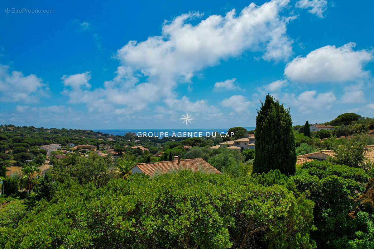 Maison à LES ISSAMBRES