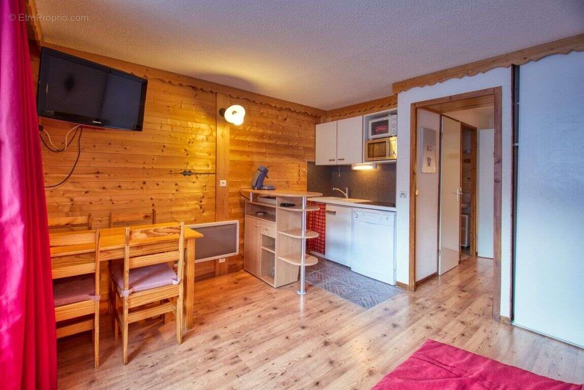 Appartement à MORILLON