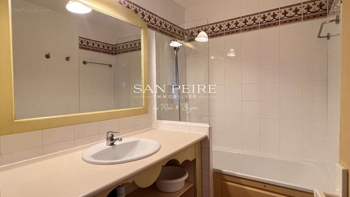 Appartement à LES ISSAMBRES