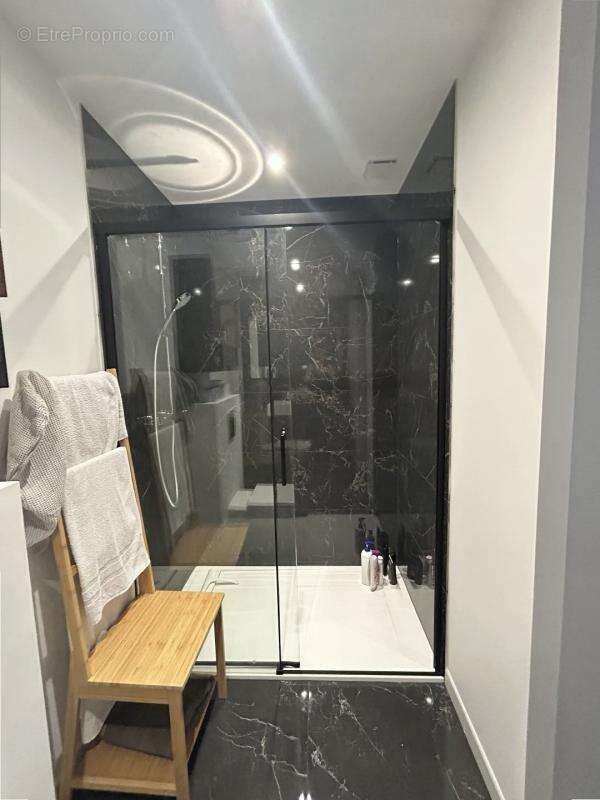 Maison à SAINTE-EULALIE-EN-BORN