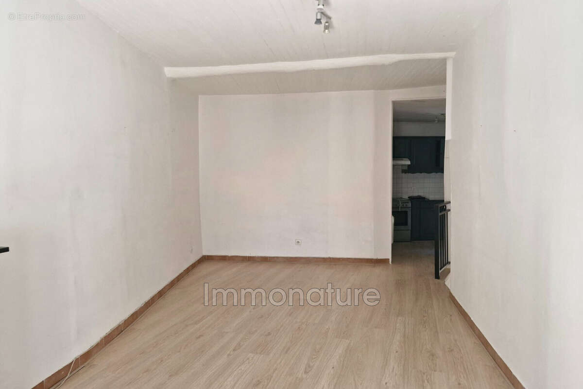 Appartement à GANGES