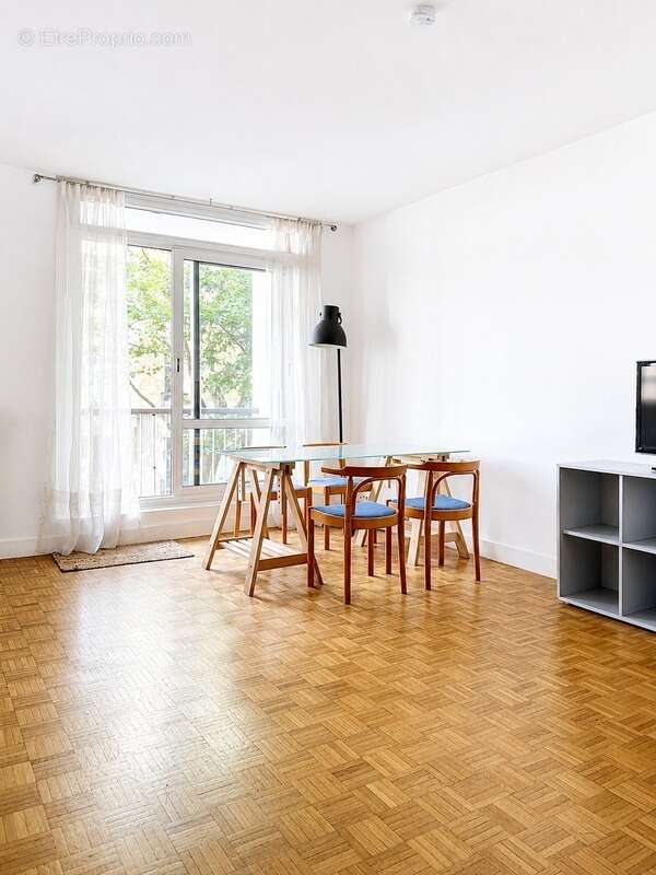 - 92100 boulogne billancourt - metro marcel sembat - studio en parfait etat - balcon - 2eme etage avec ascenseur - cave - - photo 12