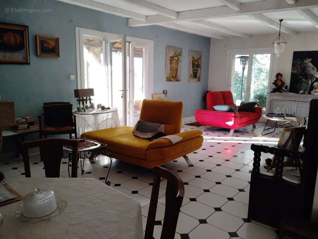 Maison à MASSILLARGUES-ATTUECH