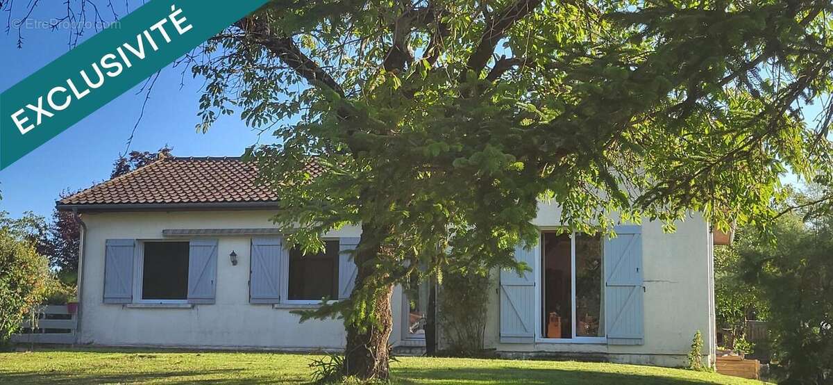 Photo 2 - Maison à COUSSAY-LES-BOIS