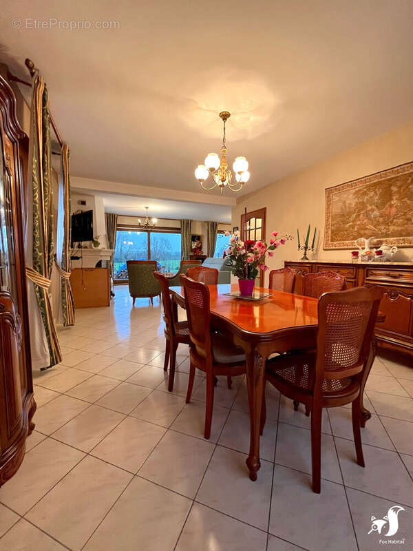 Maison à CREVECOEUR-SUR-L&#039;ESCAUT