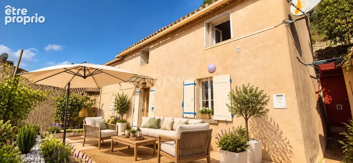 À vendre : Magnifique maison au coeur des Beaumettes - Nadotti Immobilier - photo 1