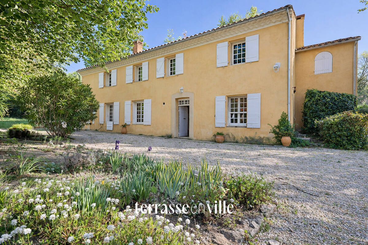 Maison à AIX-EN-PROVENCE