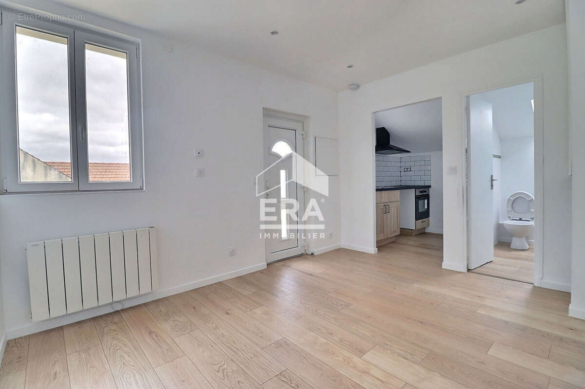 Appartement à COLOMBES