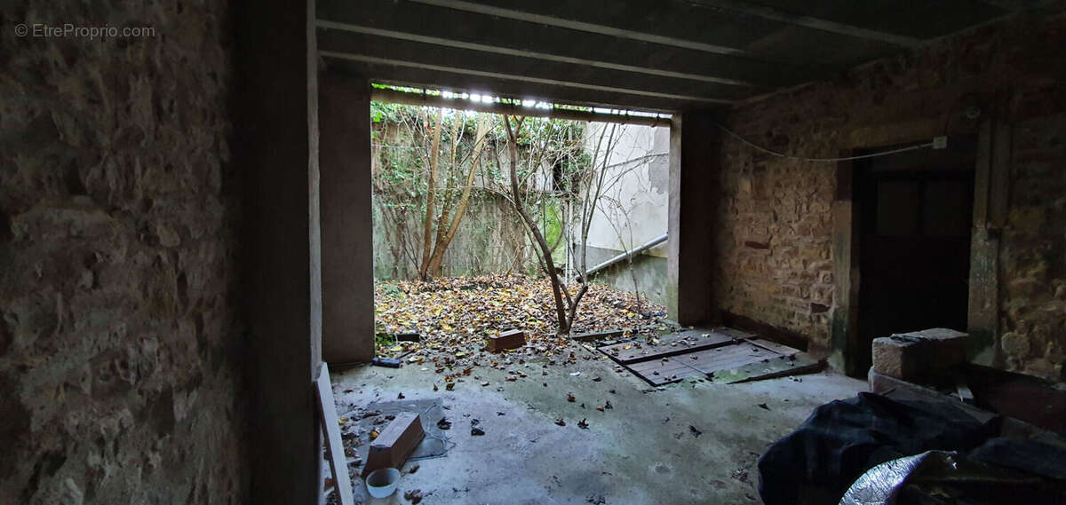 Appartement à MIRECOURT