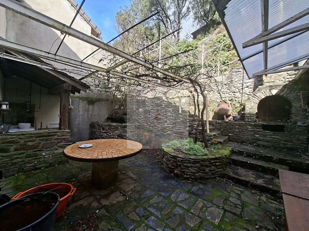 Maison à SAINT-PRIVAT-DE-VALLONGUE