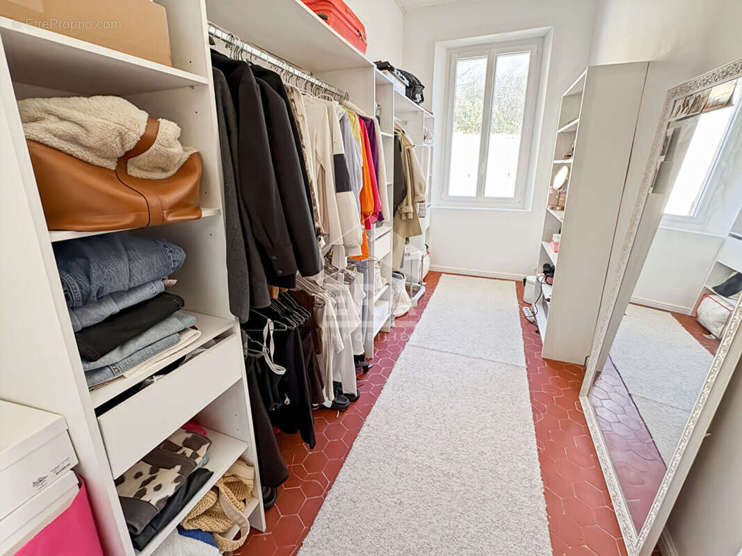 Appartement à SEPTEMES-LES-VALLONS