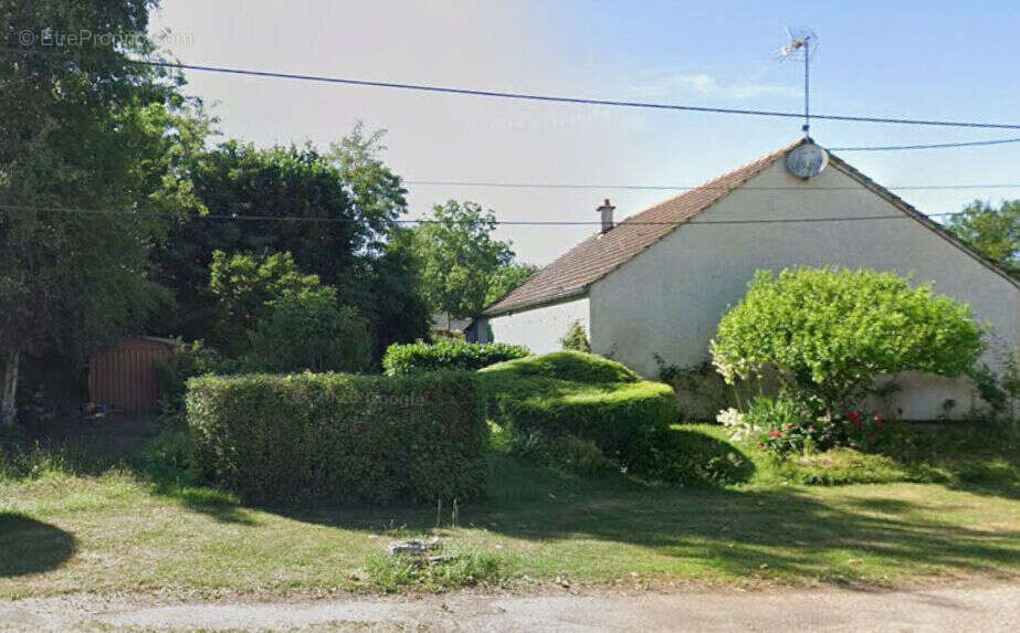 Photo 2 - Maison à CHEILLY-LES-MARANGES