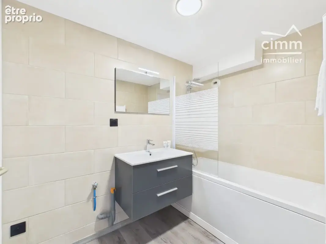 Appartement 2 pièces 45 m² à vendre à Vinay (38470) - photo 4