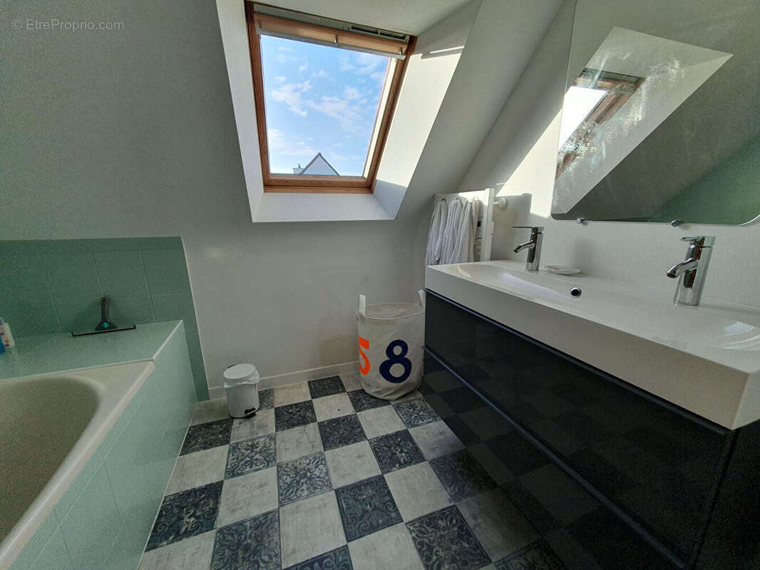 Maison à LOCMARIAQUER