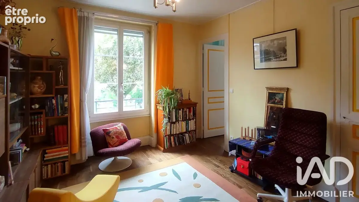 Photo 1 - Appartement à VILLEURBANNE