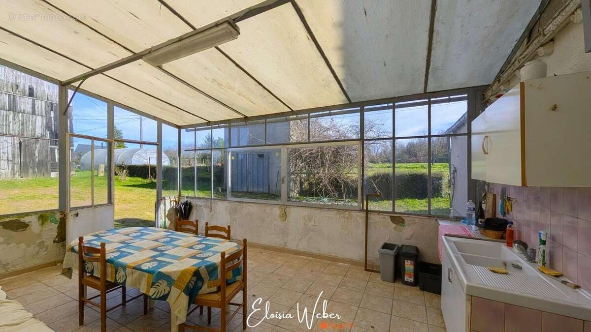 Photo 9 - Maison à JARZE