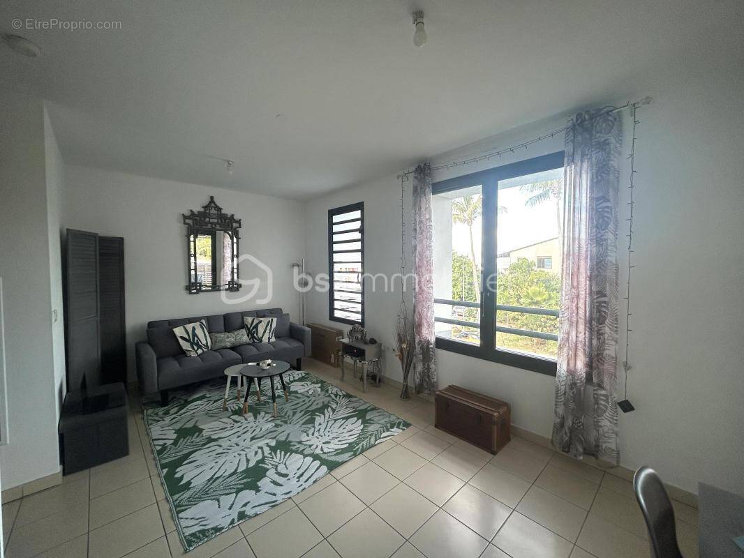 Appartement à SAINT-DENIS