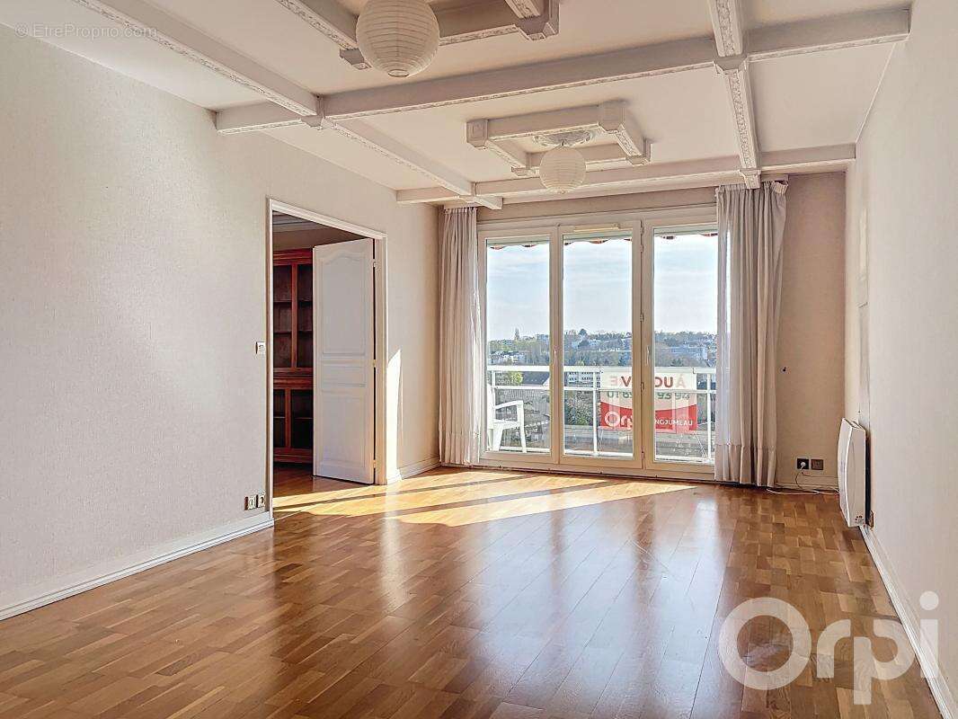 Appartement à LONGJUMEAU