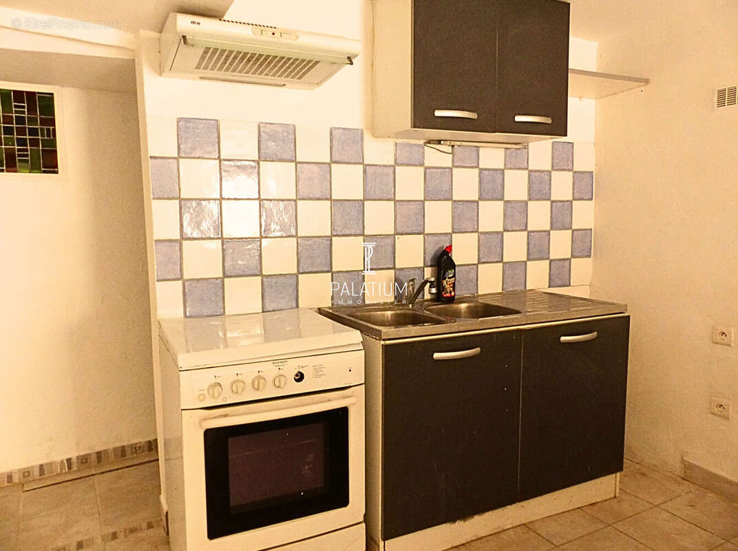 Appartement 55 m² à Mezel  - photo 3